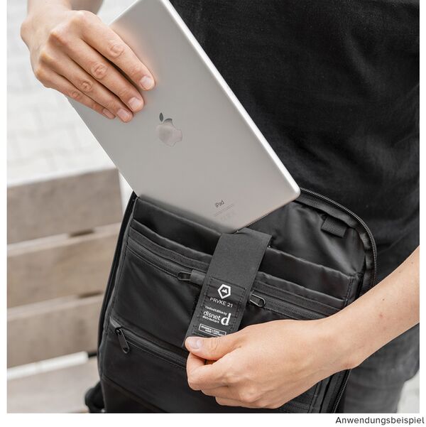 Wandrd THE PRVKE  21 Liter Limited Edition Grey