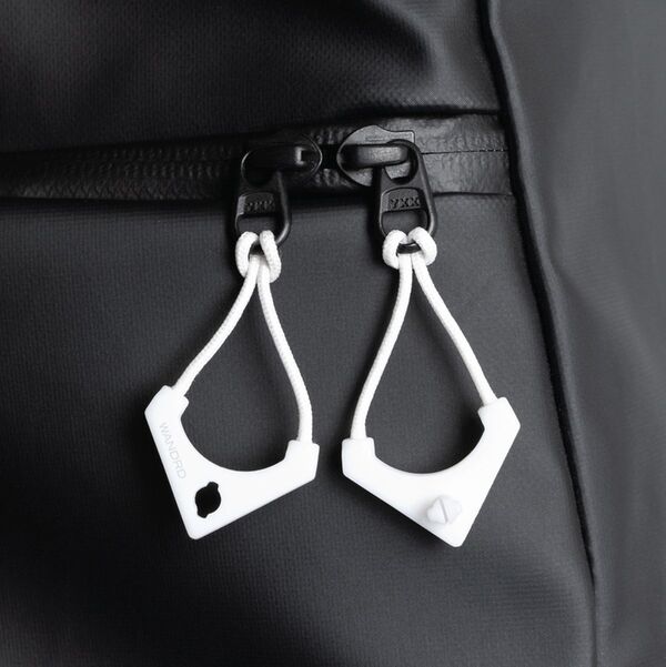 Wandrd WORRYLESS Zipper Puller  Cloudbreak White