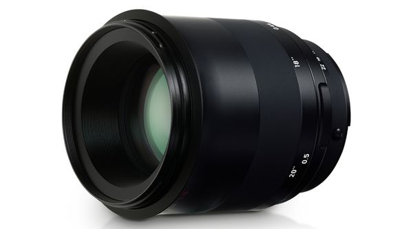 Zeiss Milvus 100mm f/2,0 ZF.2  Nikon FX