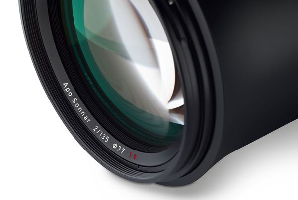 Zeiss Milvus 135mm f/2,0 ZE  Canon EF