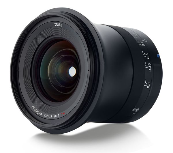 Zeiss Milvus 18mm f/2,8 ZF.2  Nikon FX