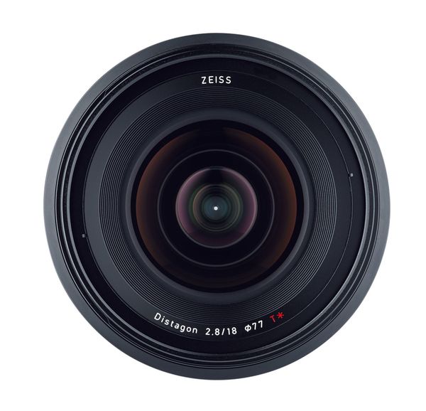 Zeiss Milvus 18mm f/2,8 ZF.2  Nikon FX
