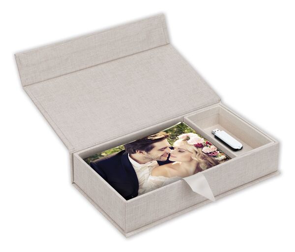 ZEP Box USB Lodi D für 10x15 Fotos und USB-Stick  creme