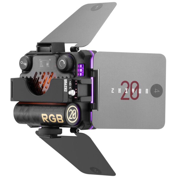 Zhiyun FIVERAY M20C  Combo - RGB LED Leuchte & Zubehör