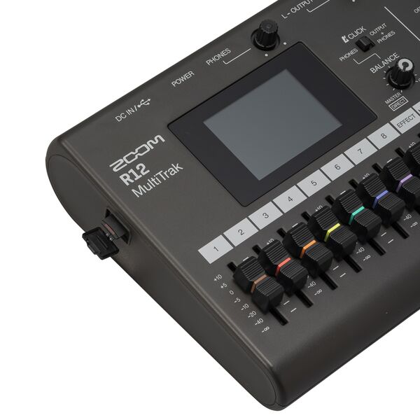 Zoom MultiTrak R12, schwarz 8-Spur-Recorder 