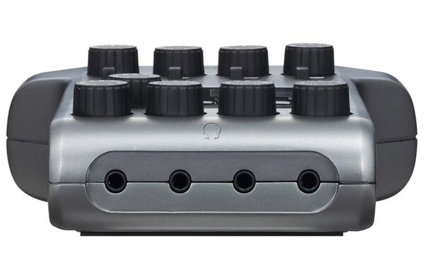 Zoom PodTrak P4 Podcaster Recorder 