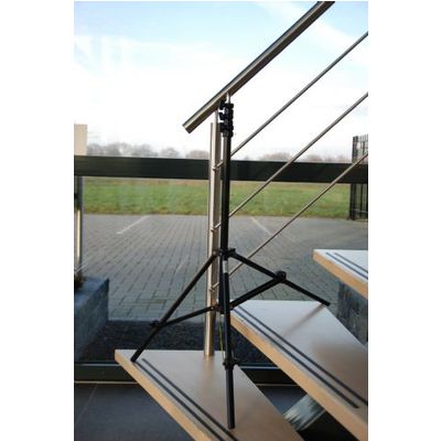 Falcon Eyes Lampenstativ mit einstellbaren Beinen L-2440A/B 240 cm 