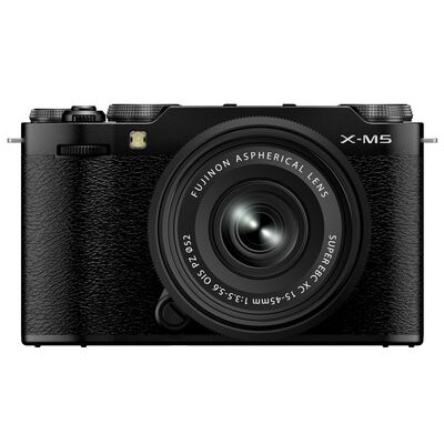 Fujifilm X-M5 + XC 15-45mm f/3.5-5.6 OIS PZ  schwarz