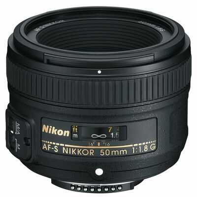 Nikon AF-S Nikkor 50mm f/1,8 G  Nikon FX