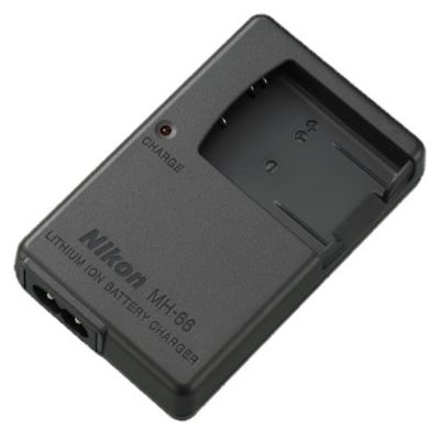 Nikon Ladegerät MH-66 