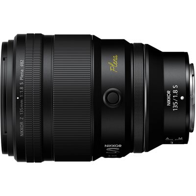 Nikon Nikkor Z 135mm f/1.8 S Plena  Nikon Z
