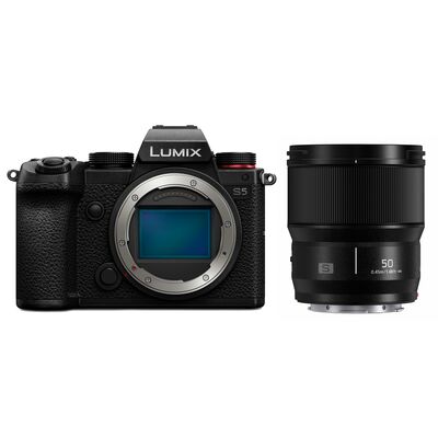 Panasonic Lumix DC-S5 + Lumix S 50mm f/1,8 