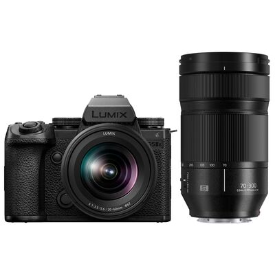 Panasonic Lumix DC-S5IIx + S 20-60mm f/3.5-5.6 + S 70-300mm 
