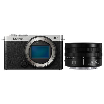 Panasonic Lumix DC-S9 + S 18-40mm f/4.5-6.3  silber/schwarz