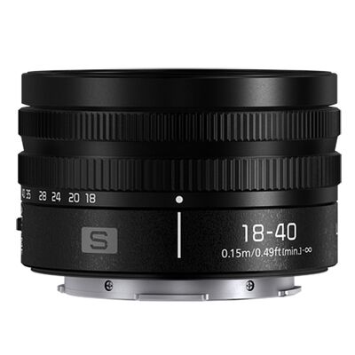 Panasonic Lumix S 18-40mm f/4.5-6.3  L-Mount