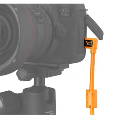 Tether Tools TetherPro SuperSpeed USB 3.0 an USB 3.0 Micro-B - 4,6 Meter, rechtsgewinkelter Stecker  orange