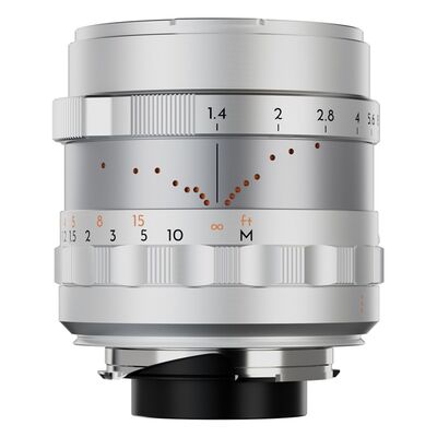 THYPOCH Simera Vollformat Objektiv 28mm f/1,4  Leica M silber