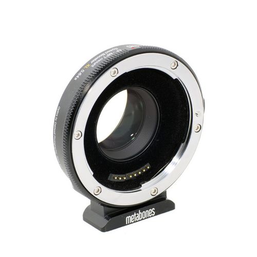 Metabones Objekitivadapter Speed Booster 0,64x  MFT Canon EF