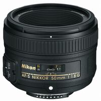 Nikon AF-S Nikkor 50mm f/1,8 G  Nikon FX