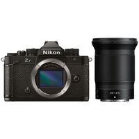 Nikon Z f + Nikkor Z 20mm f/1,8 S  Schwarz