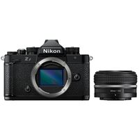 Nikon Z f + Nikkor Z 28mm f/2,8 SE  Schwarz