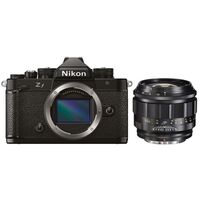 Nikon Z f + Voigtländer Nokton 50mm f/1,0 asphärisch  Schwarz