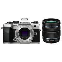 OM SYSTEM OM-5 II Gehäuse + M.Zuiko AF 12-45mm f/4 Pro ED  silber