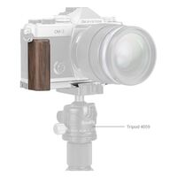 SmallRig 5563 L-förmige Montageplatte mit Holzgriff für OM SYSTEM OM-3 