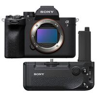 Sony Alpha 7 IV (ILCE-7M4) + Batteriegriff VG-C4EM 