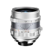 THYPOCH Simera Vollformat Objektiv 28mm f/1,4 Type II  Leica M silber