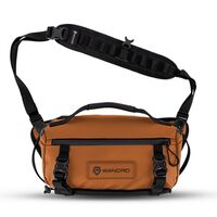 Wandrd ROGUE Sling  Sedona Orange 6L