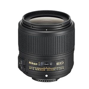Nikon AF-S Nikkor 35mm f/1,8 G ED  Nikon FX