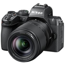 Nikon Z50 II + DX 18-140 VR - Retourenware 