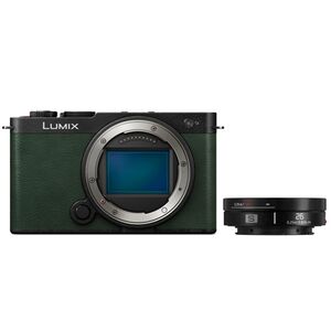Panasonic Lumix DC-S9 + Lumix S 26mm f/8.0  Olive