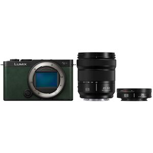 Panasonic Lumix DC-S9 + S 20-60mm f/3.5-5.6 + S 26mm f/8.0  Olive 