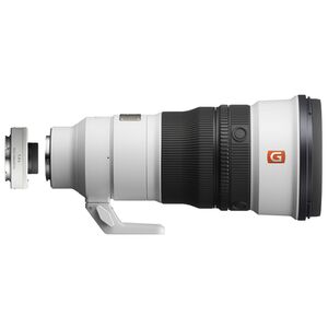 Sony SEL 300mm f/2.8 GM OSS + Telekonverter 1.4x 