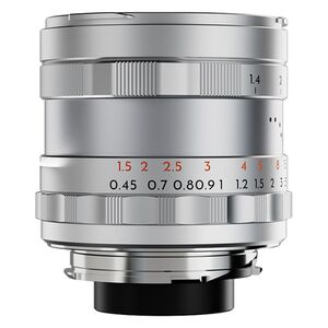 THYPOCH Simera Vollformat Objektiv 35mm f/1,4  Leica M silber