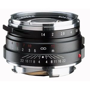 Voigtländer Nokton 40mm f/1,4 M.C.  Leica M