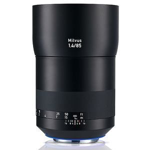 Zeiss Milvus 85mm f/1,4 ZE  Canon EF