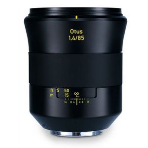 Zeiss Otus 85mm f/1,4 ZE  Canon EF