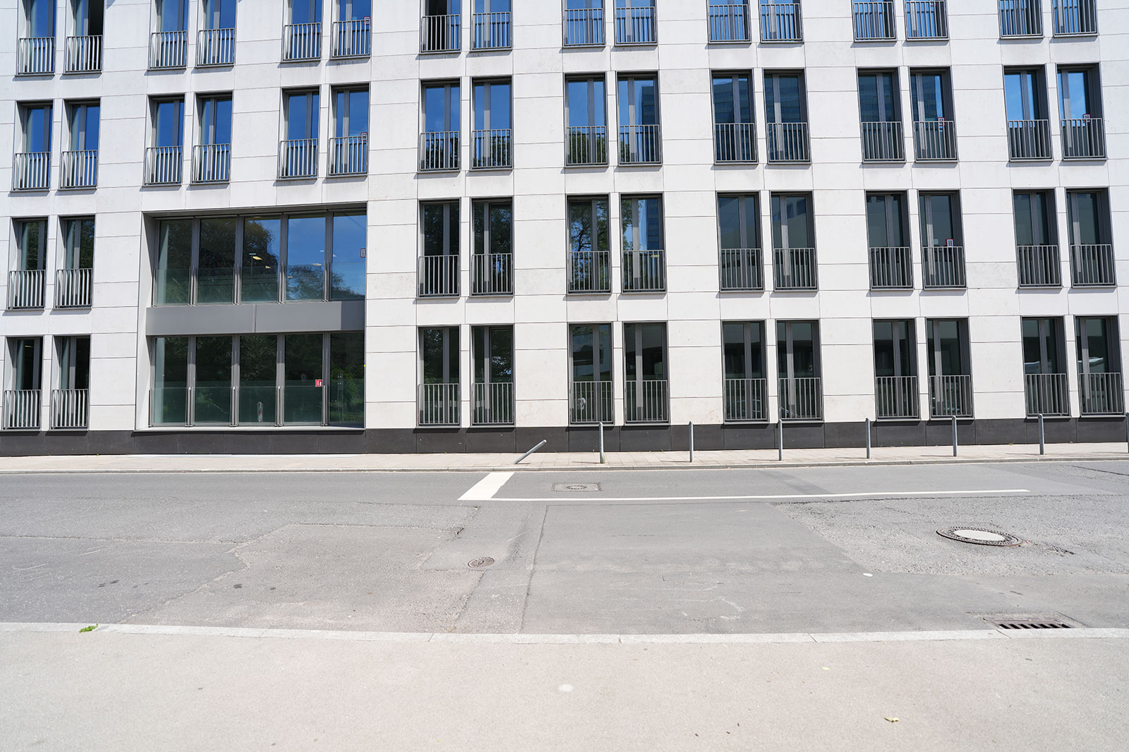 Sony 16-35 GM2 16mm F8 Referenz