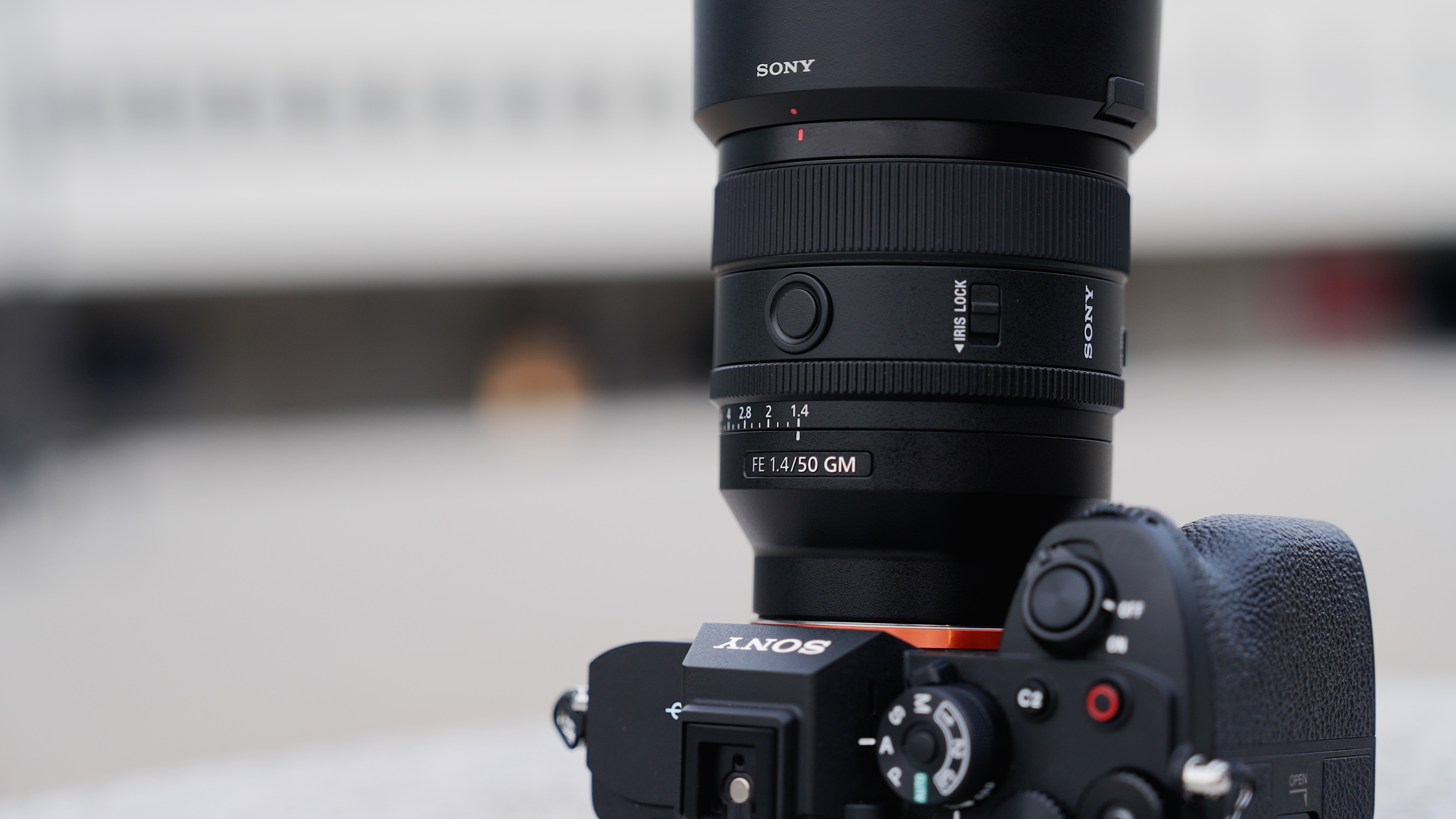 Sony 50mm f/1.4 Autofokus
