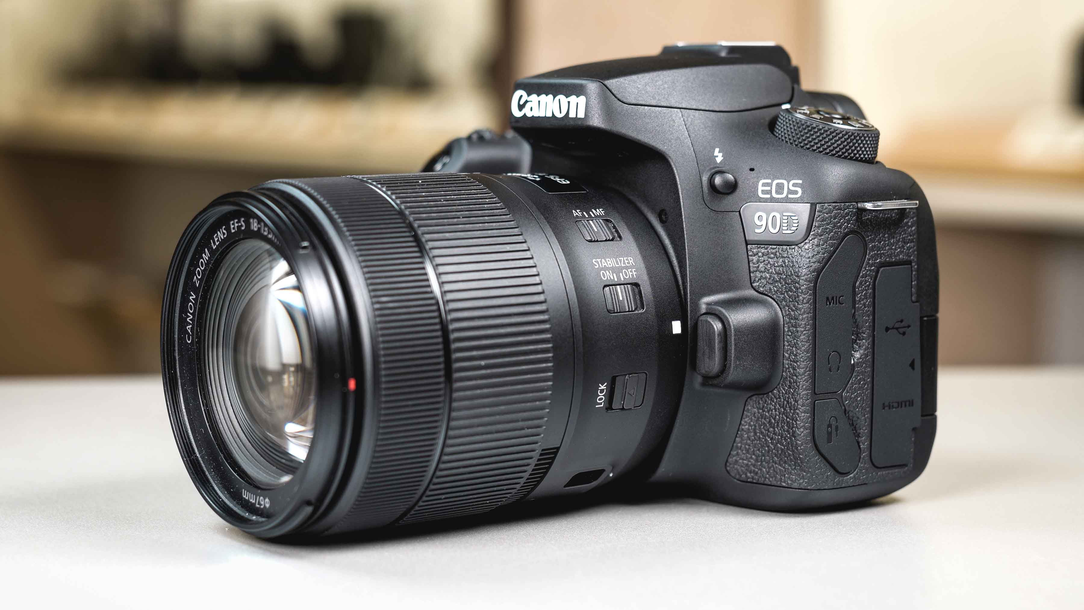 Canon EOS 90D vs 80D