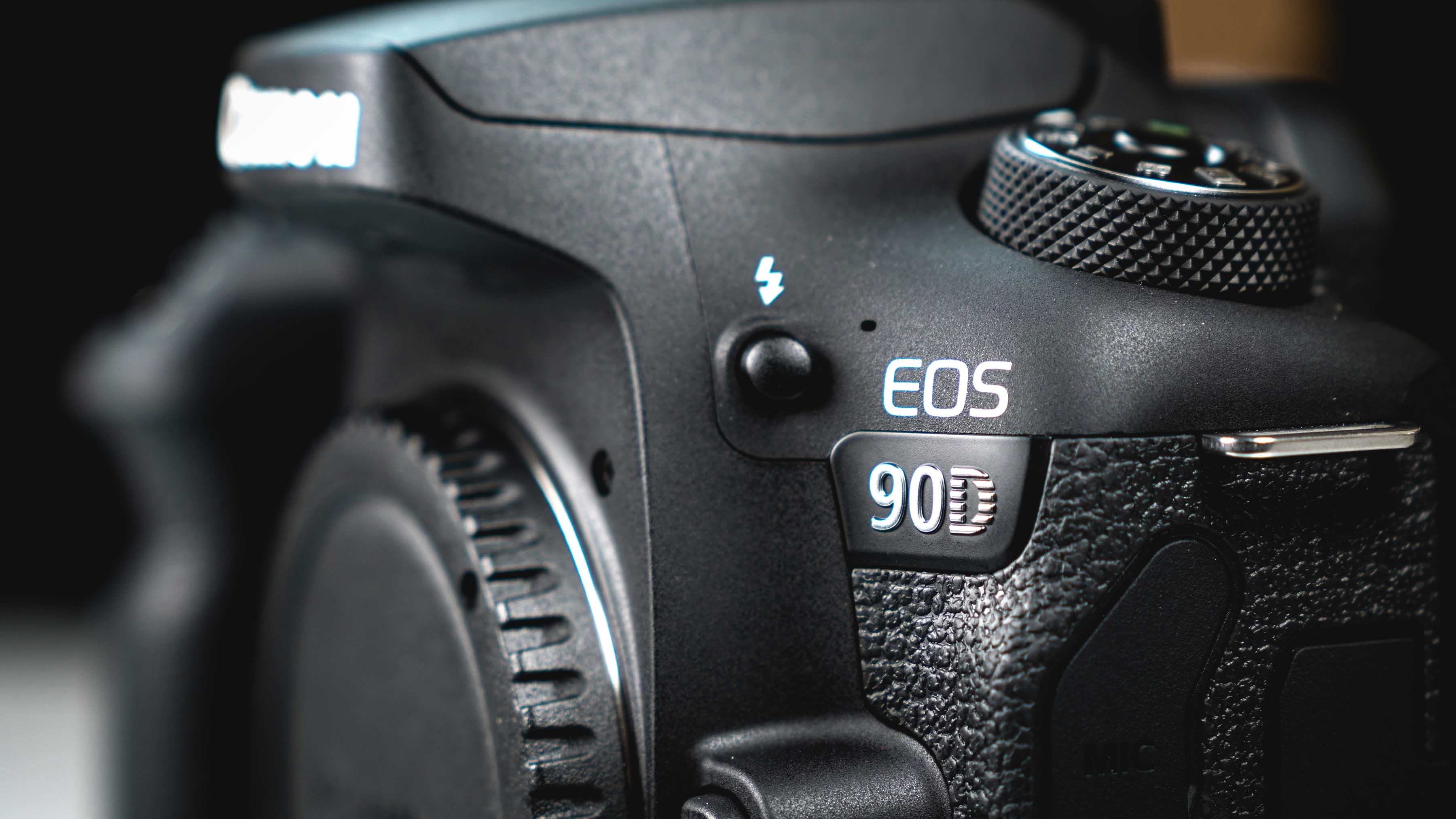 Canon Eos 90D vs 80d