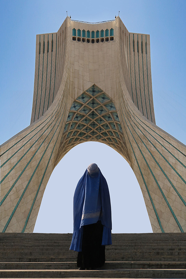 Fatemeh Rezaei - The Stranger