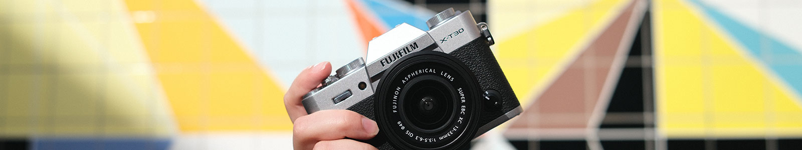 Fujifilm X-T30 III: Die neue leistungsstarke Einsteigerkamera mit Objektiv Fujifilm X-T30 III: Die neue leistungsstarke Einsteigerkamera