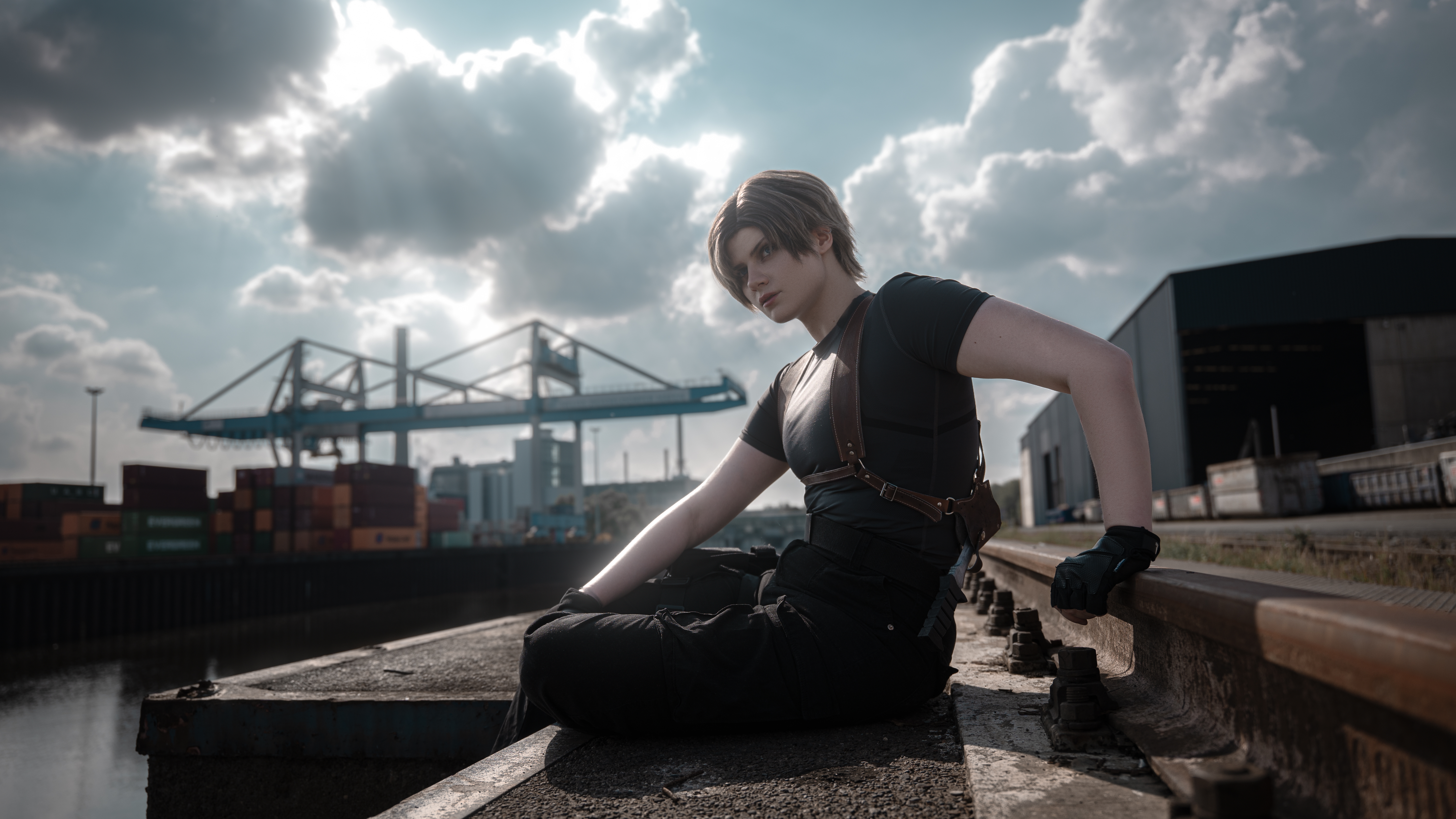 Olivia als Leon aus Resident Evil - Gegenlichtsituation - Test des Sigma 24 70 DG DN II L-Mount