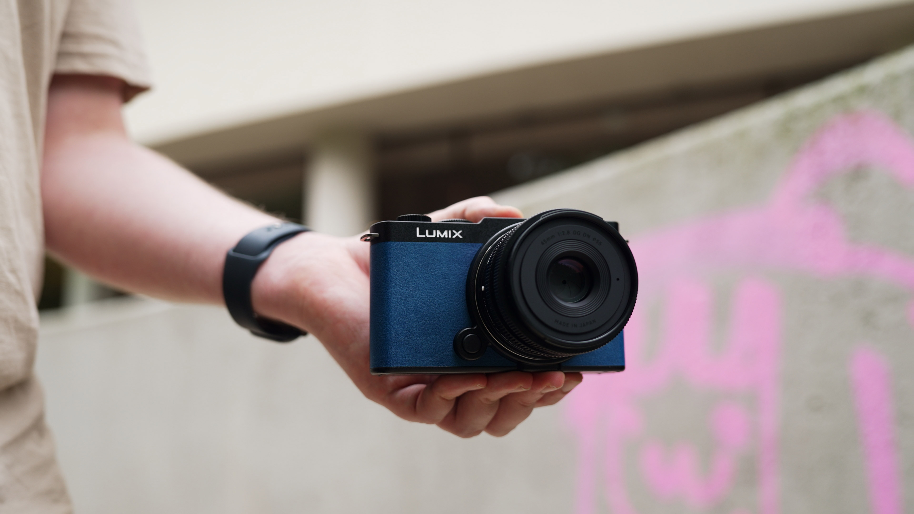 Lumix S9 ohne Handgriff - Die Lifestylekamera 2024