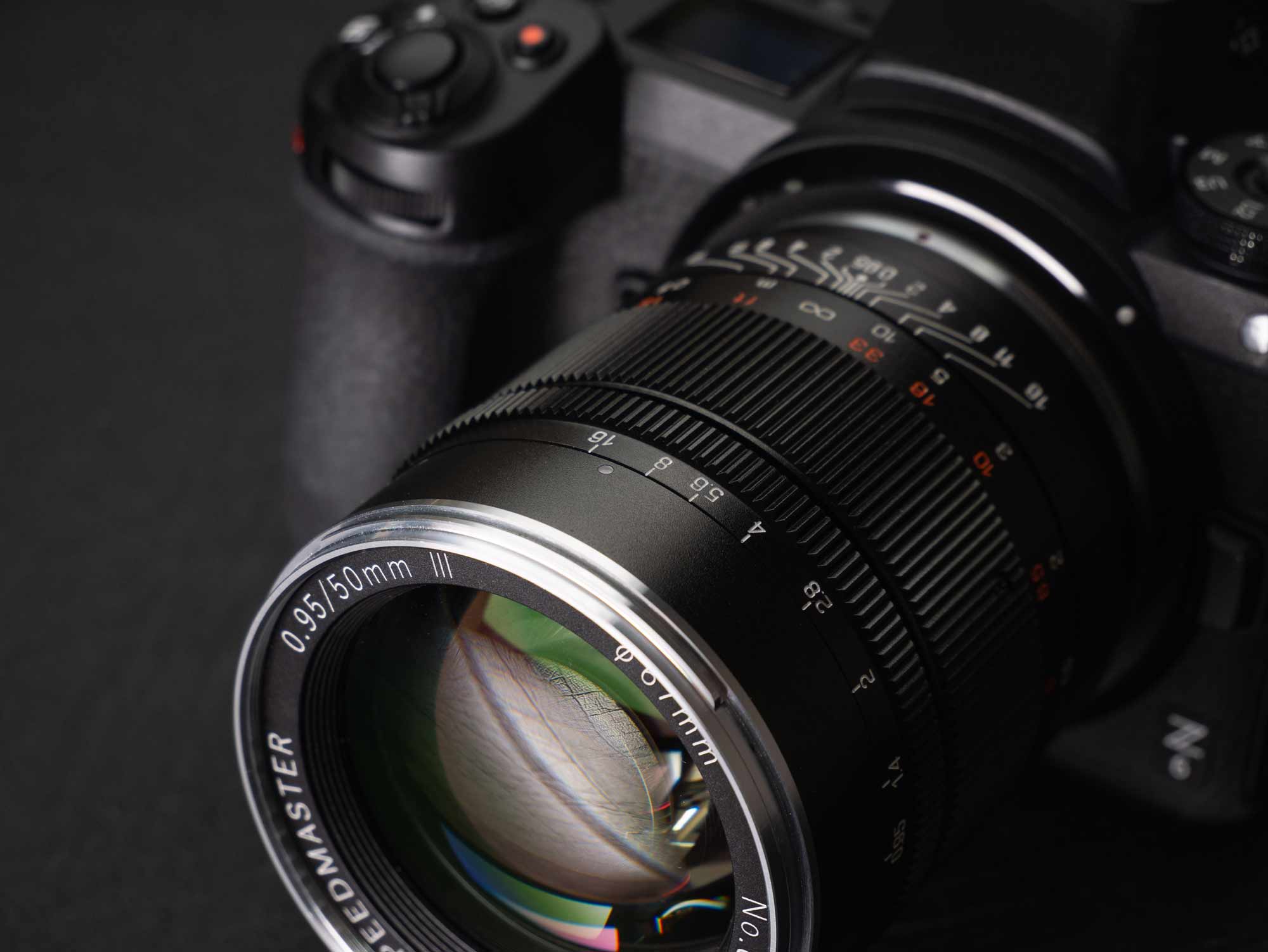 Zhongyi Mitakon Speedmaster 50mm f/0.95