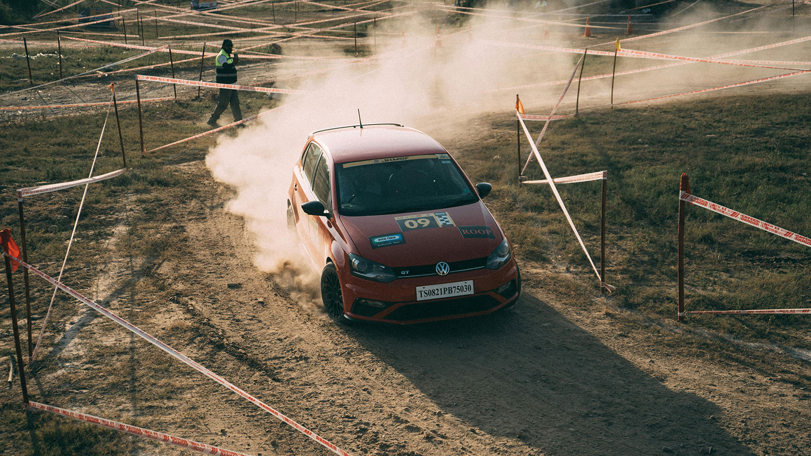 Motorsportfotografie ist auch ein teil der Sportfotografie